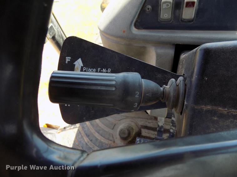 image for item DB9663 2002 John Deere 310SG backhoe