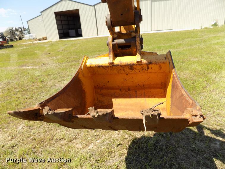 image for item DB9663 2002 John Deere 310SG backhoe