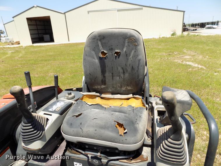 image for item DB9664 2005 Ditch Witch MX202 mini excavator