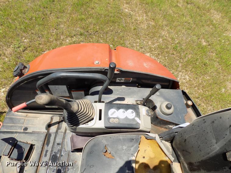 image for item DB9664 2005 Ditch Witch MX202 mini excavator