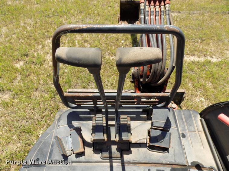 image for item DB9664 2005 Ditch Witch MX202 mini excavator