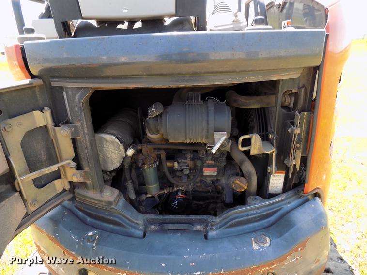 image for item DB9664 2005 Ditch Witch MX202 mini excavator