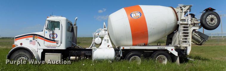 image for item DB9668 2000 Peterbilt 357 ready mix truck