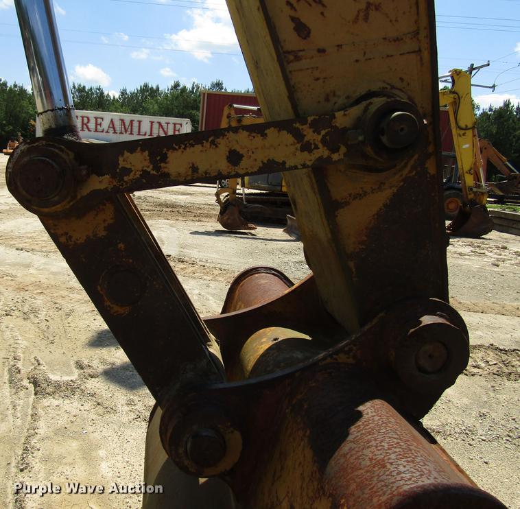 image for item DD3005 1993 Caterpillar 325L excavator