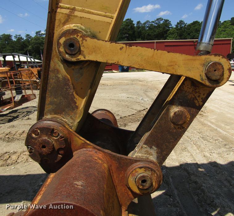 image for item DD3005 1993 Caterpillar 325L excavator