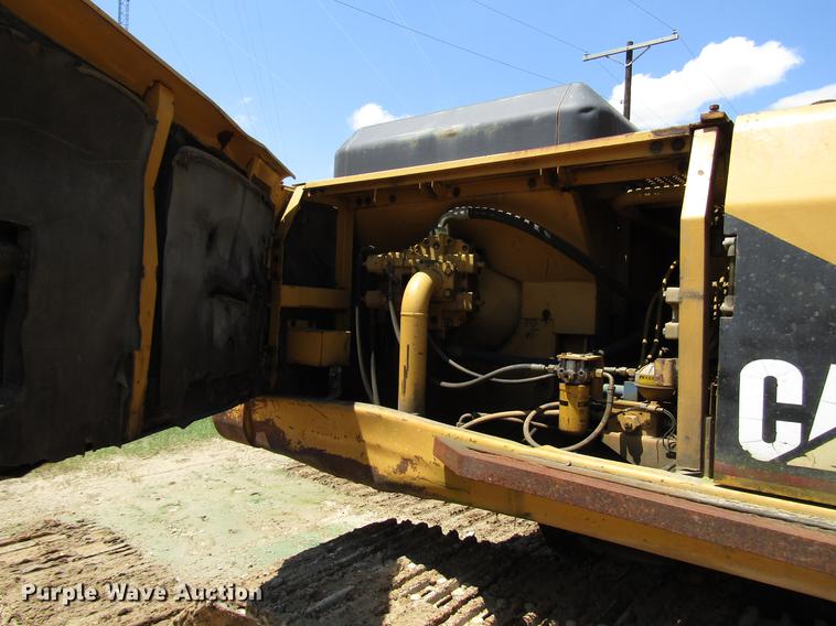 image for item DD3005 1993 Caterpillar 325L excavator