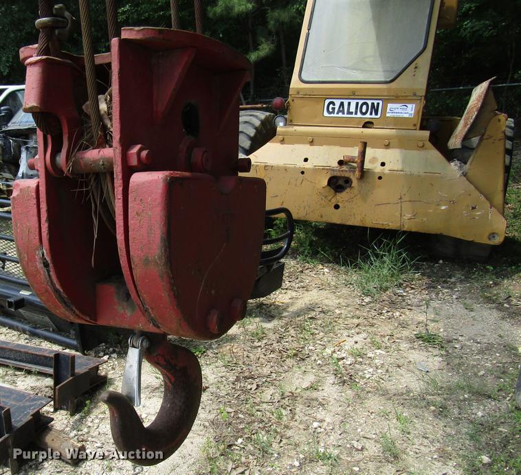 image for item DD3016 Galion 150A crane