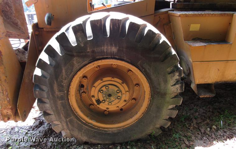 image for item DD3016 Galion 150A crane