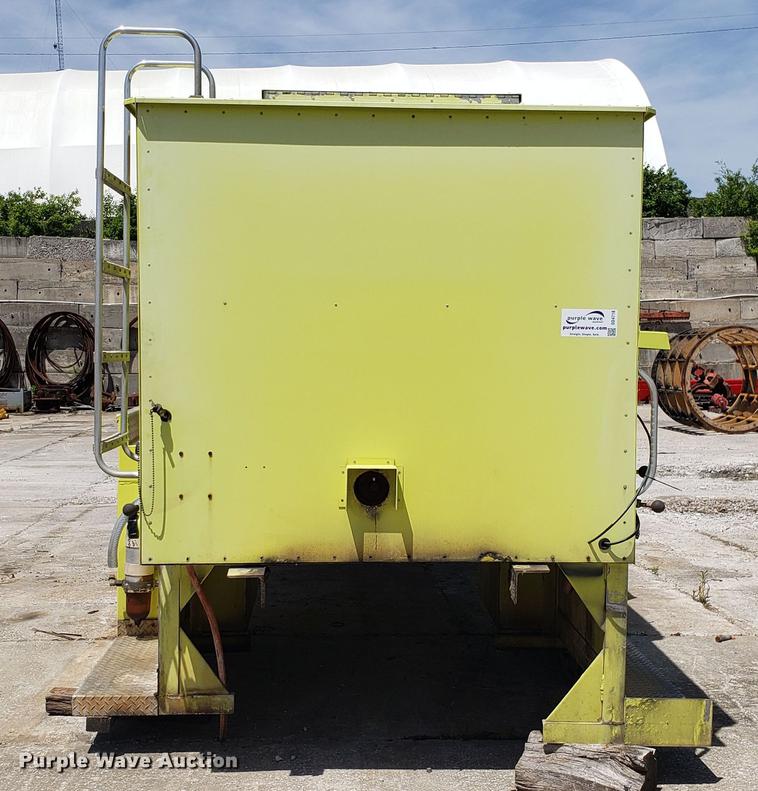 image for item DD4718 Fire truck bed