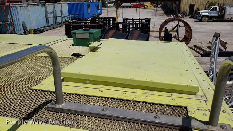 image for item DD4718 Fire truck bed