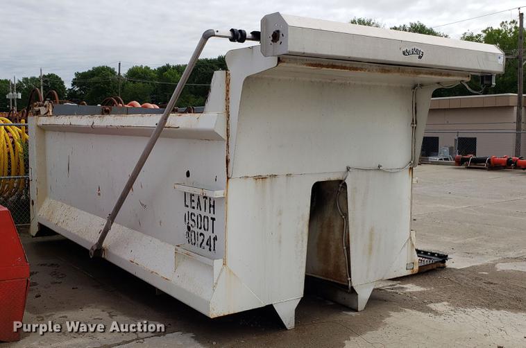 image for item DD4733 Heil HPTB22YD17 steel dump bed