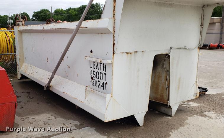 image for item DD4733 Heil HPTB22YD17 steel dump bed