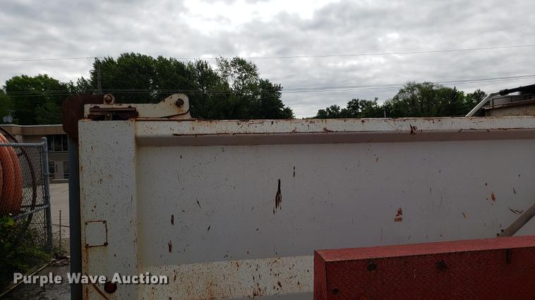 image for item DD4733 Heil HPTB22YD17 steel dump bed