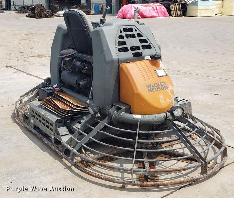 image for item DD4776 2012 Wacker CRT60 power trowel