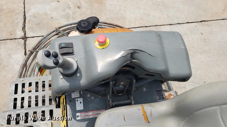 image for item DD4776 2012 Wacker CRT60 power trowel