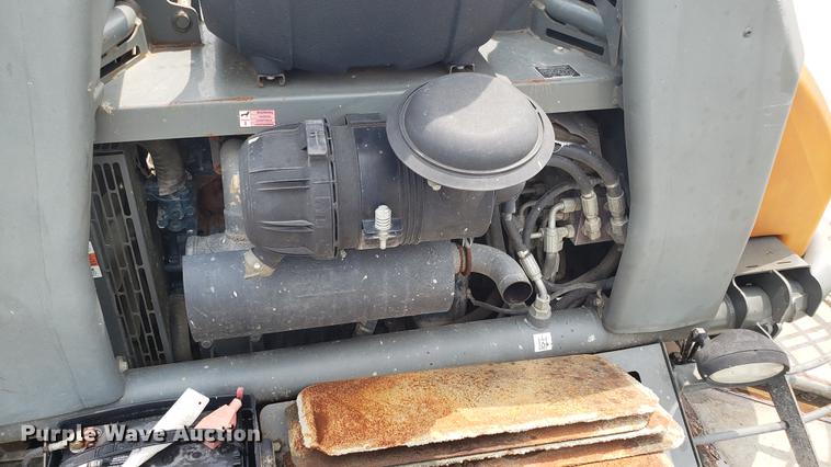 image for item DD4776 2012 Wacker CRT60 power trowel