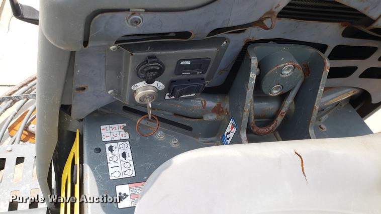 image for item DD4777 Wacker CRT60 power trowel