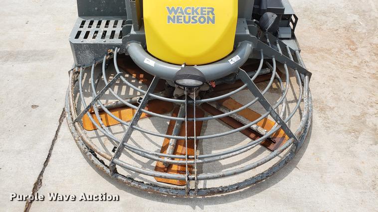 image for item DD4777 Wacker CRT60 power trowel