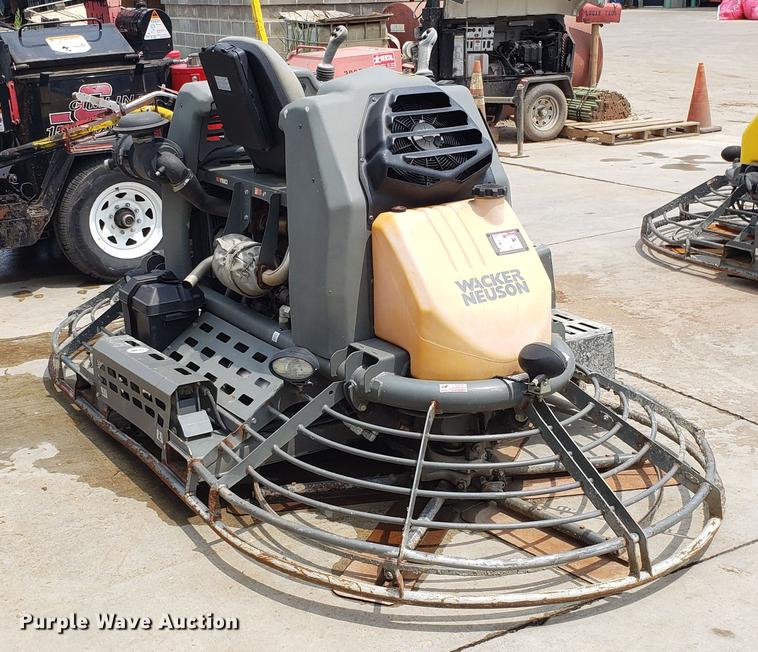 image for item DD4778 Wacker CRT60 power trowel