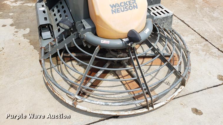 image for item DD4778 Wacker CRT60 power trowel