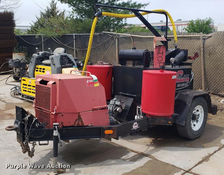 image for item DD4779 2013 Cimline 150 Magma crack seal machine