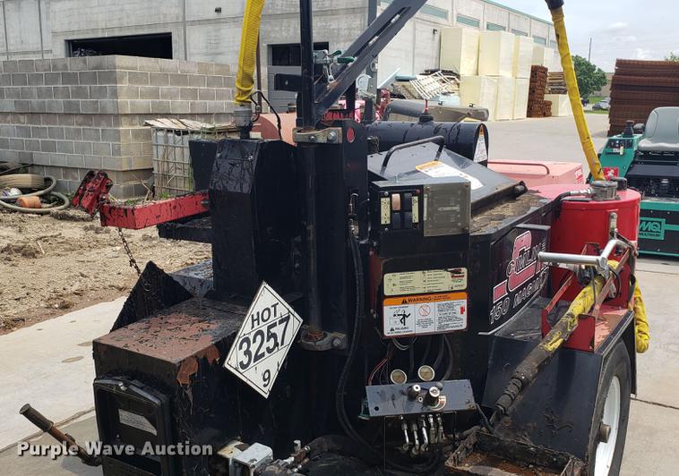 image for item DD4779 2013 Cimline 150 Magma crack seal machine