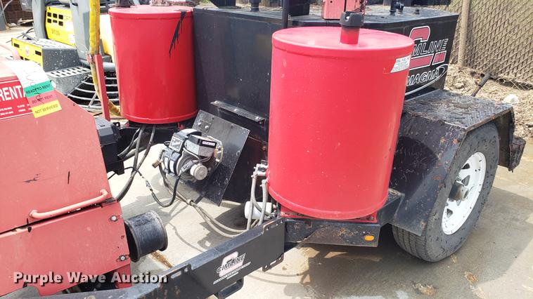 image for item DD4779 2013 Cimline 150 Magma crack seal machine
