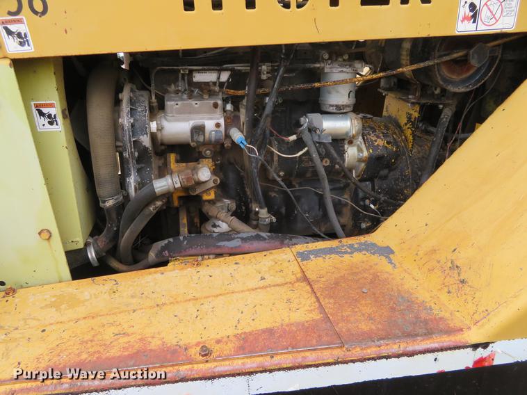 image for item DD7042 Hyster C530A pneumatic roller