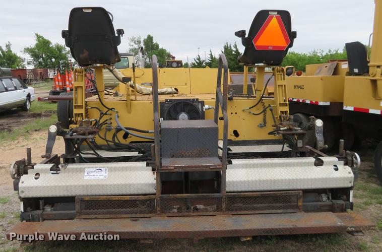 image for item DD7043 1989 Blaw Knox PF150 paver