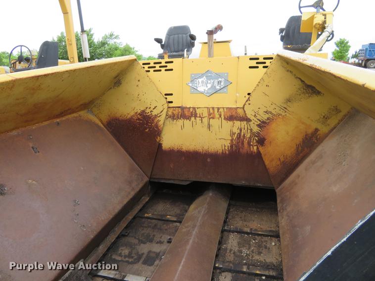 image for item DD7043 1989 Blaw Knox PF150 paver