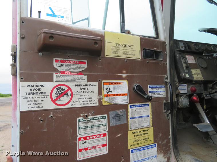 image for item DD7045 1991 International Paystar 5000 ready mix truck