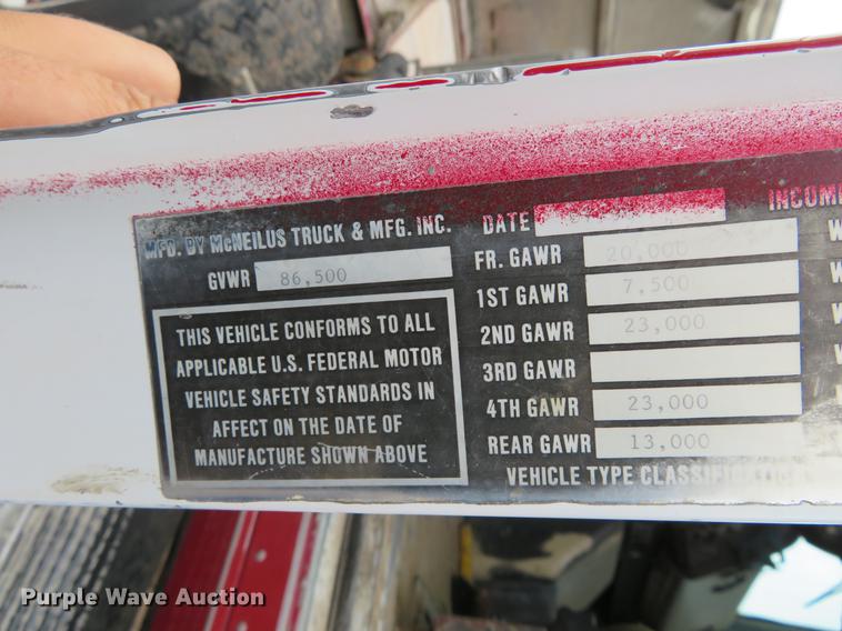 image for item DD7045 1991 International Paystar 5000 ready mix truck