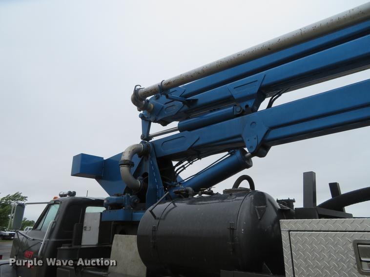 image for item DD7046 1978 GMC Brigadier pump truck