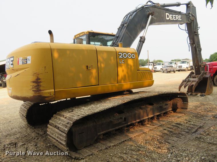 image for item DD7054 2012 John Deere 200D LC excavator