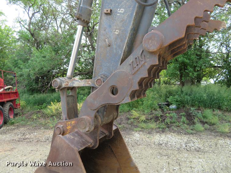 image for item DD7054 2012 John Deere 200D LC excavator