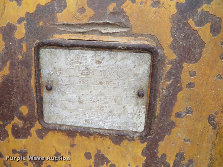 image for item DD7054 2012 John Deere 200D LC excavator