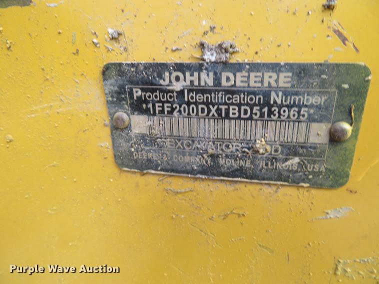 image for item DD7054 2012 John Deere 200D LC excavator
