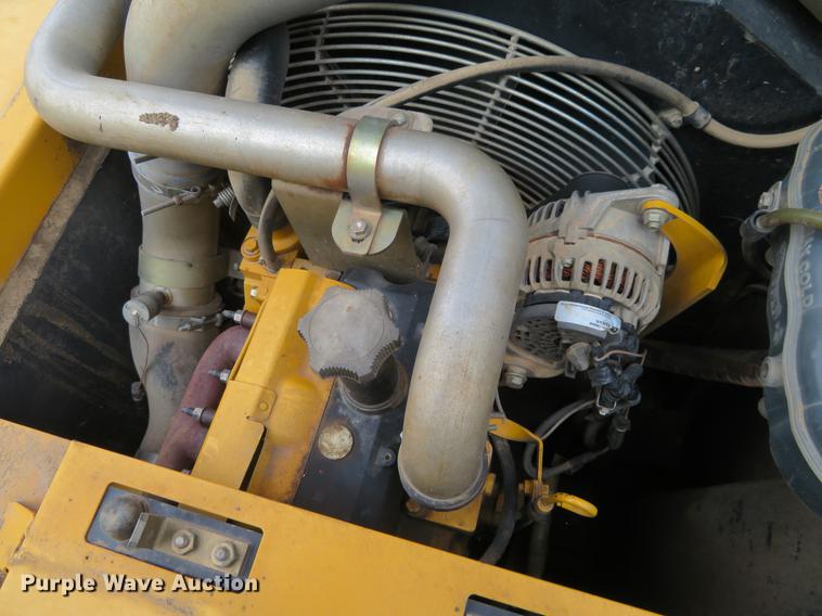 image for item DD7054 2012 John Deere 200D LC excavator