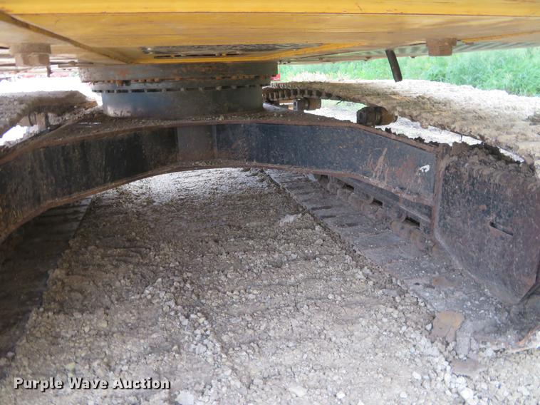 image for item DD7054 2012 John Deere 200D LC excavator