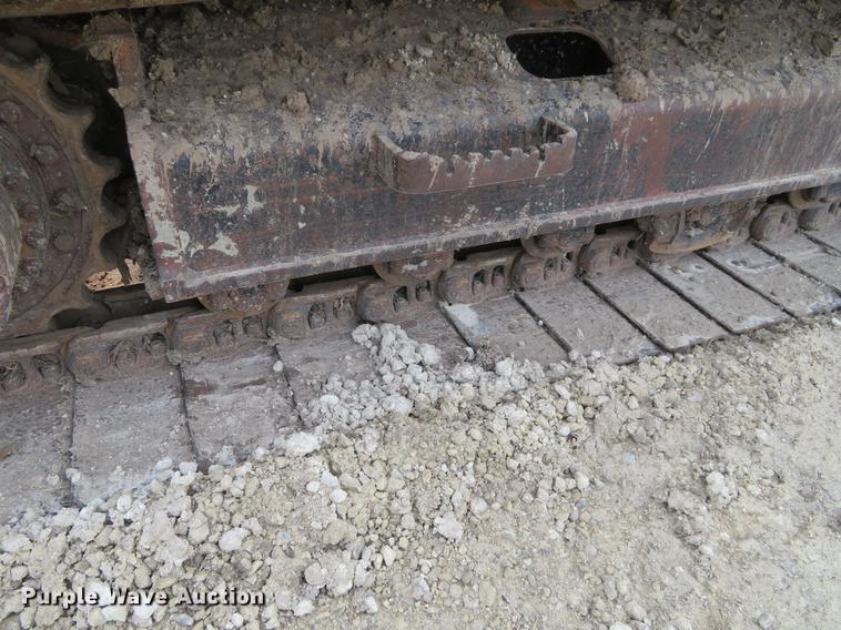 image for item DD7054 2012 John Deere 200D LC excavator