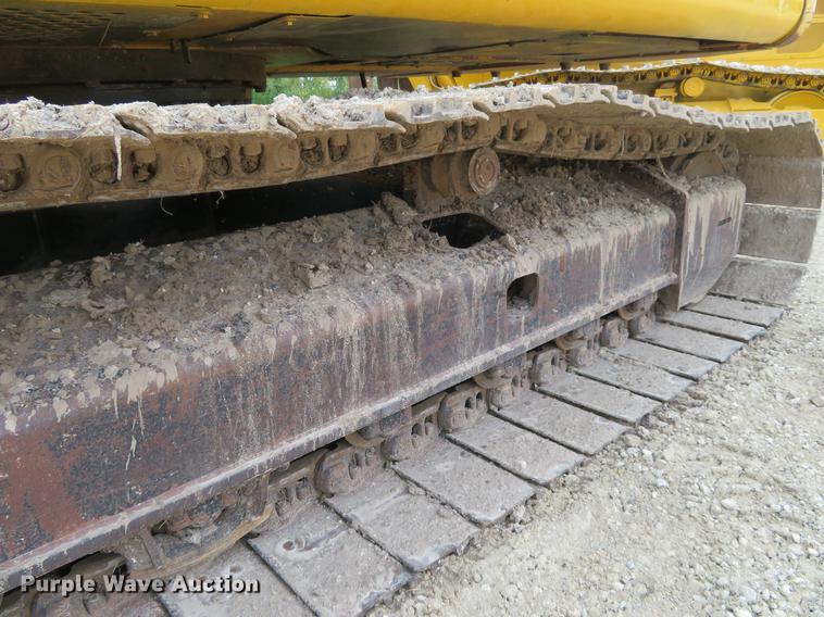 image for item DD7054 2012 John Deere 200D LC excavator