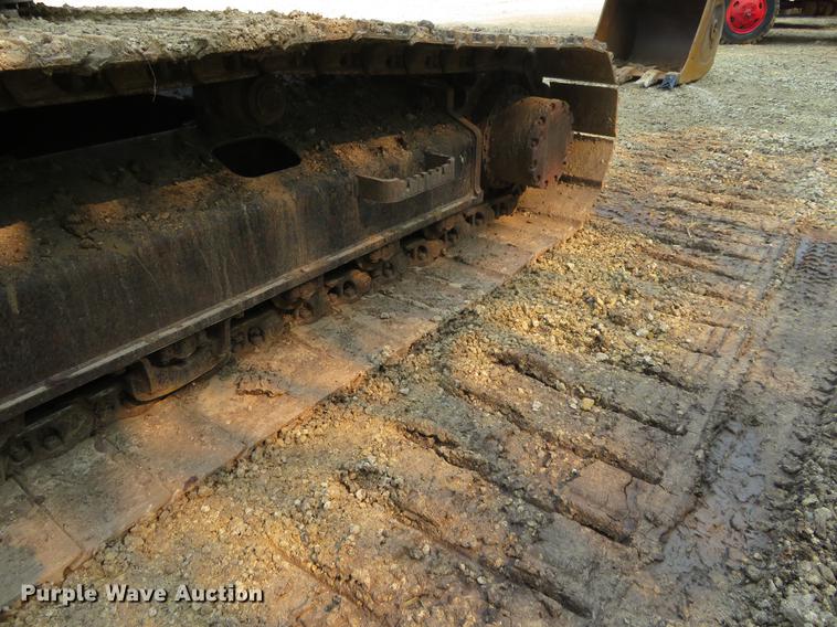 image for item DD7054 2012 John Deere 200D LC excavator