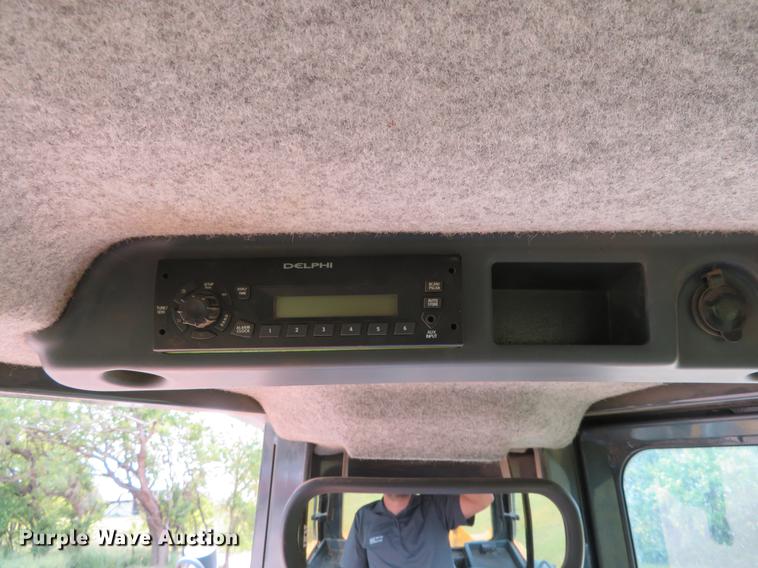 image for item DD7055 2013 John Deere 850K dozer