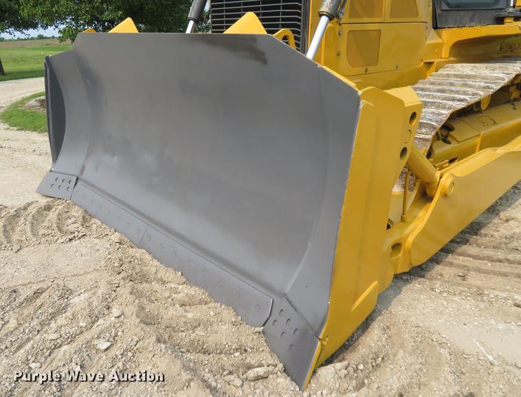 image for item DD7055 2013 John Deere 850K dozer