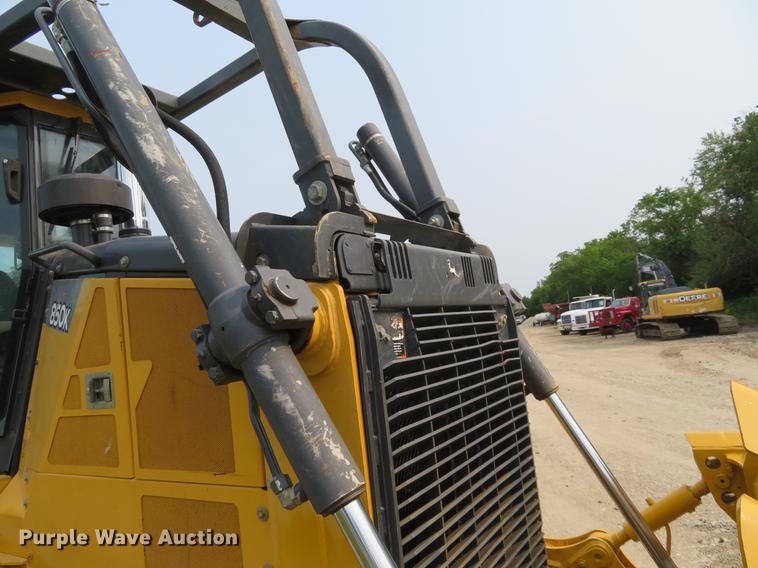 image for item DD7055 2013 John Deere 850K dozer