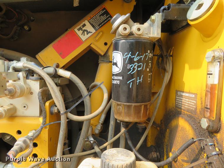 image for item DD7055 2013 John Deere 850K dozer