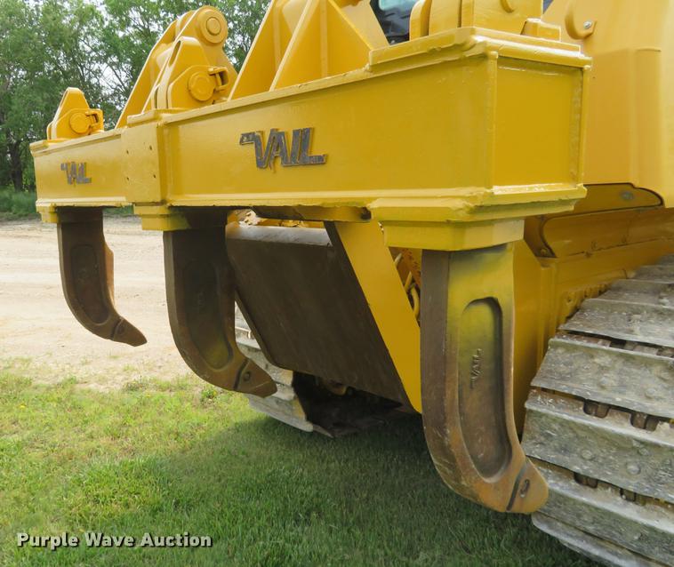 image for item DD7055 2013 John Deere 850K dozer
