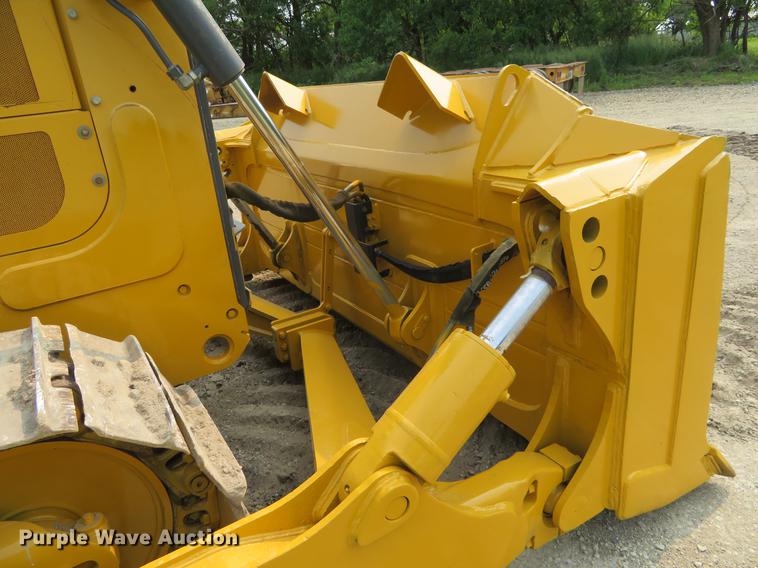 image for item DD7055 2013 John Deere 850K dozer