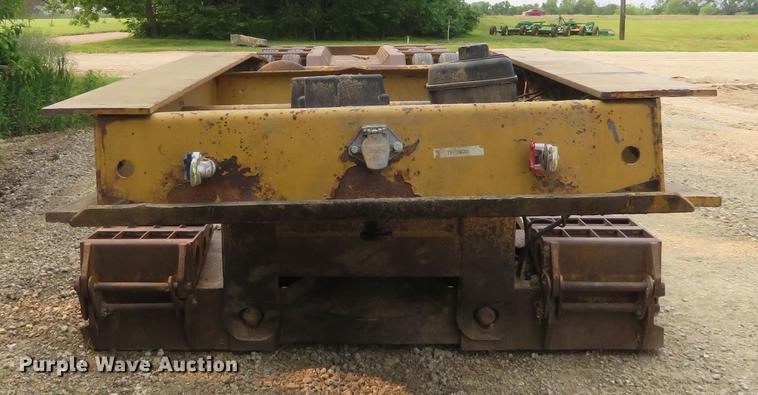 image for item DD7056 1998 Eager Beaver 50GSL lowboy equipment trailer