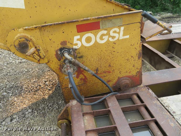 image for item DD7056 1998 Eager Beaver 50GSL lowboy equipment trailer